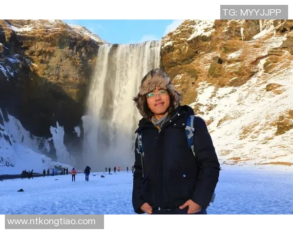 陈伟专访:从青涩少年到网球明星的奋斗与成长之路