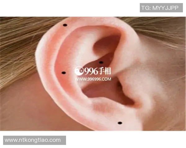 足球明星手相揭秘前十名球员的命运与性格分析